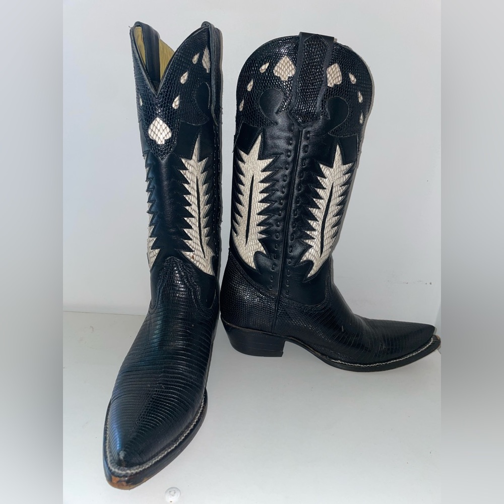 Imported woman’s size 7 crocodile & white cobra leather boots